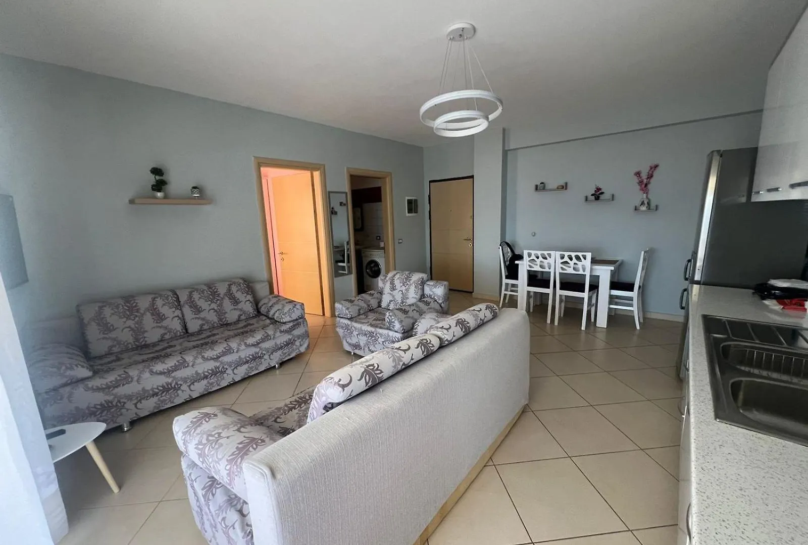 Mei Home Sarande 0*,  Albania